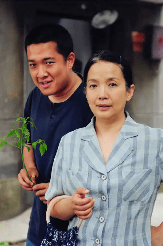 孙海英:再婚做模范继父,亲儿子却成他一生的痛_吕丽萍_因为_妻子