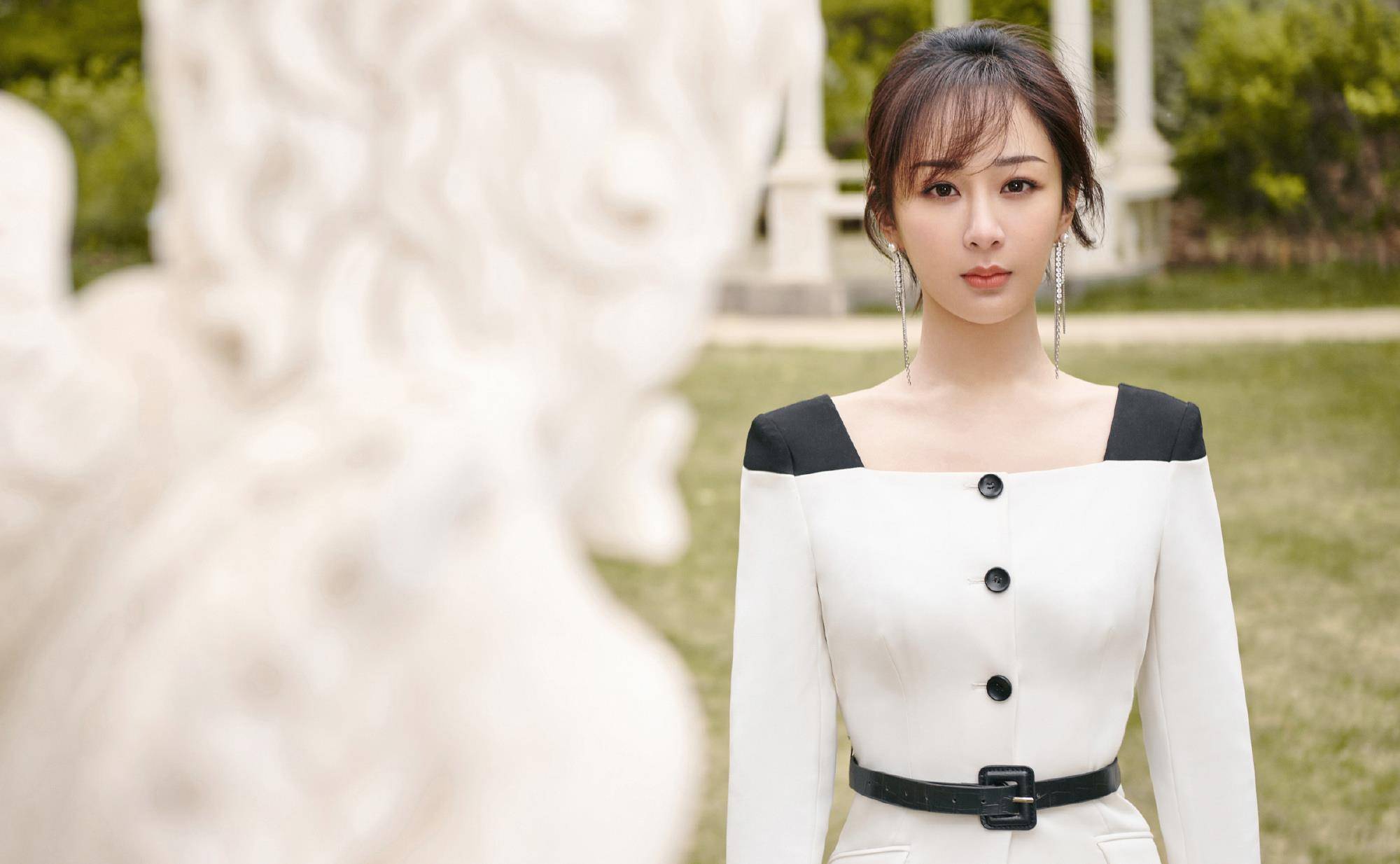 杨紫新古装剧曝光,或再次合作耽改剧出身艺人,又一部爆款作来袭_张哲