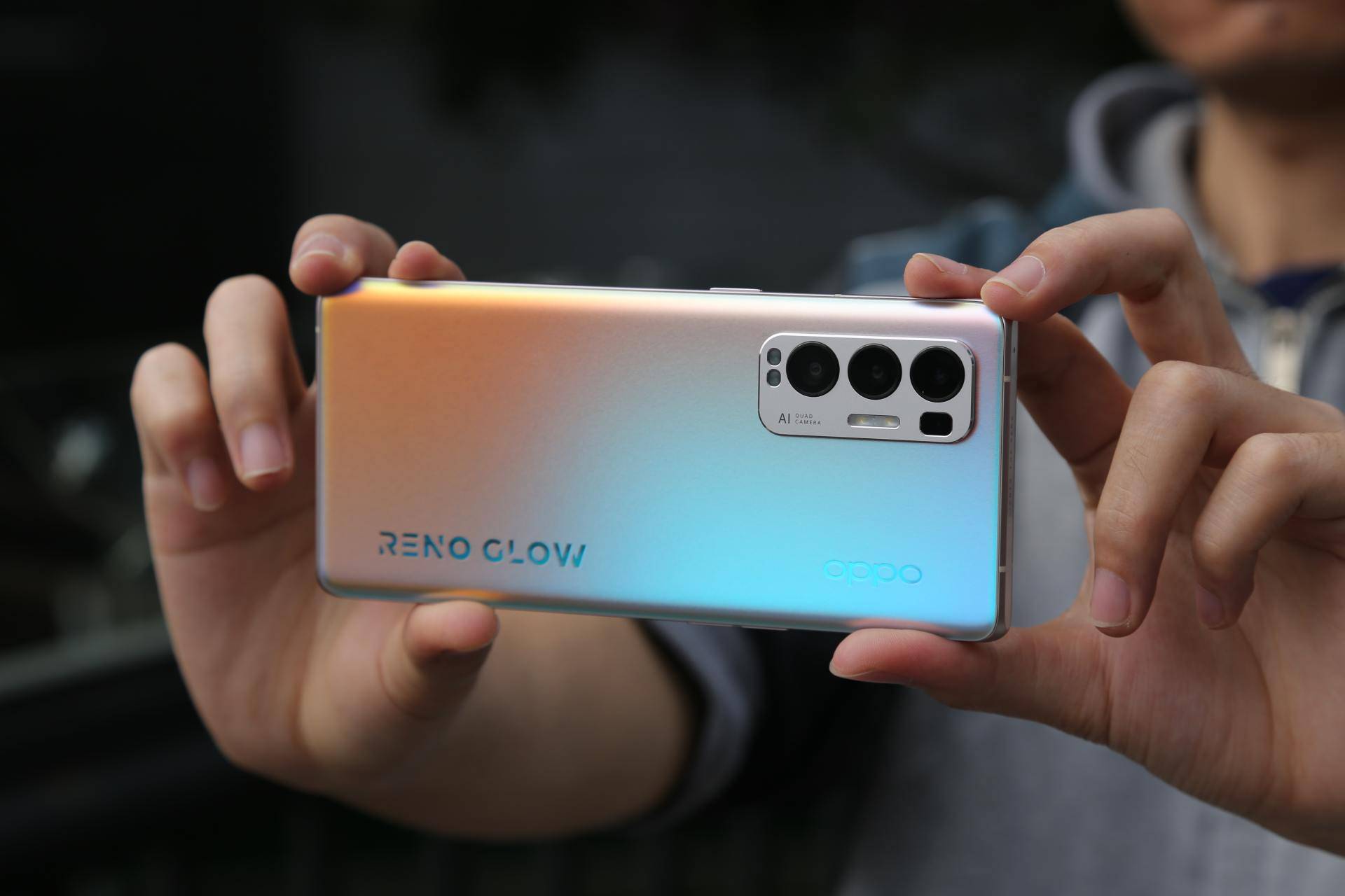 原创opporeno8pro全面实测全能而多彩由年轻人定义的手机