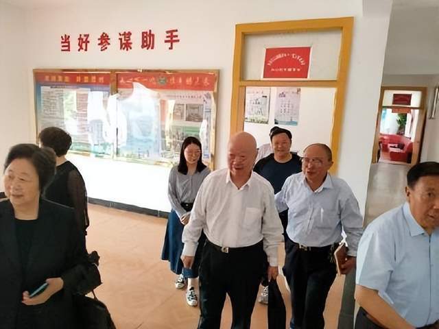 淮安市关工委刘学东主任来石塘镇调研关工工作