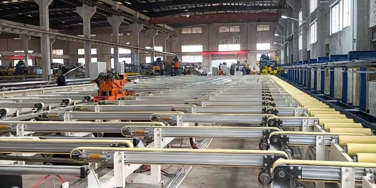 铝合金型材是怎么加工出来的