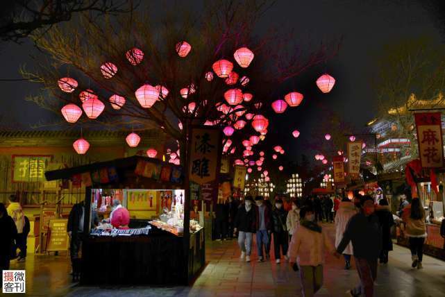 開封夜市百種特色小吃匯聚一條街,市井煙火裡的老味道令人難忘_美食街