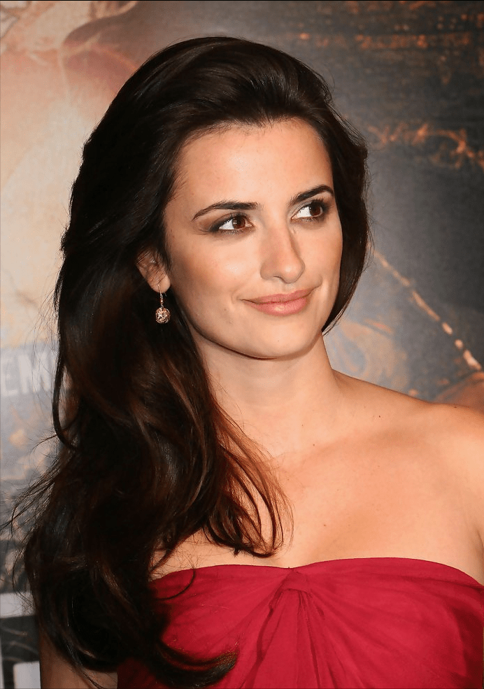 原创西班牙美女佩内洛普克鲁兹年轻时候的她美成人间富贵花