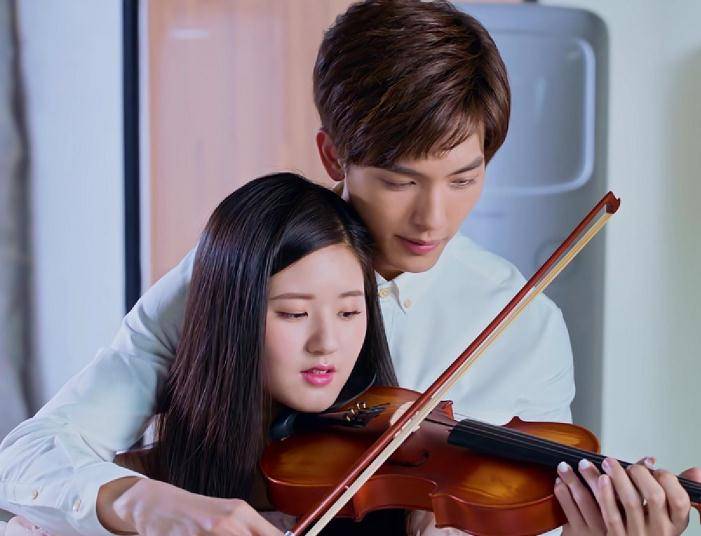 原创和赵露思合作过的四位男明星前三位成当红一线最后一位被遗忘