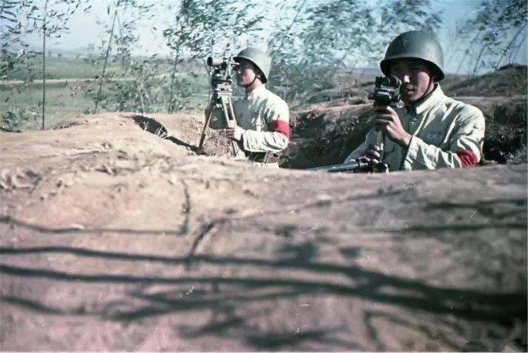 你肯定没有见过1949年解放军战斗风貌的老照片