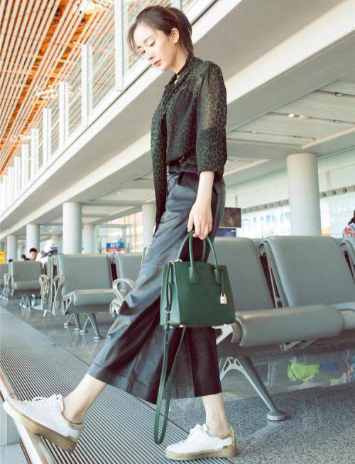 ����ְ��Ԥ������,��Щ���Լ۱Ȱ���ֵ��ӵ��,�����ݶ����ֲ���