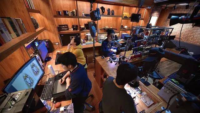 家用万兆 NAS 的终极理想型:DS1621+ 详细体验,兼评 DSM 7.1 功能升级