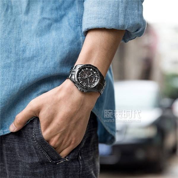 ������ʹ��˧ʮ�������������,��������ͬ��