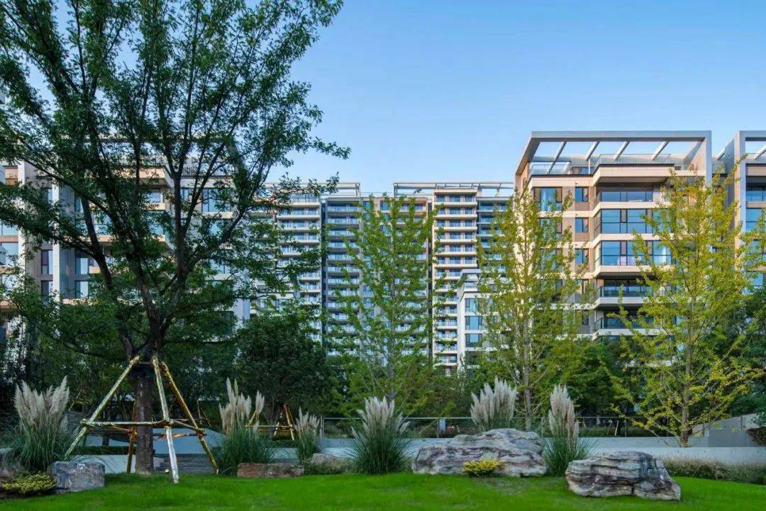 永威置业永威式品质交付实力绽放精致生活已然开启