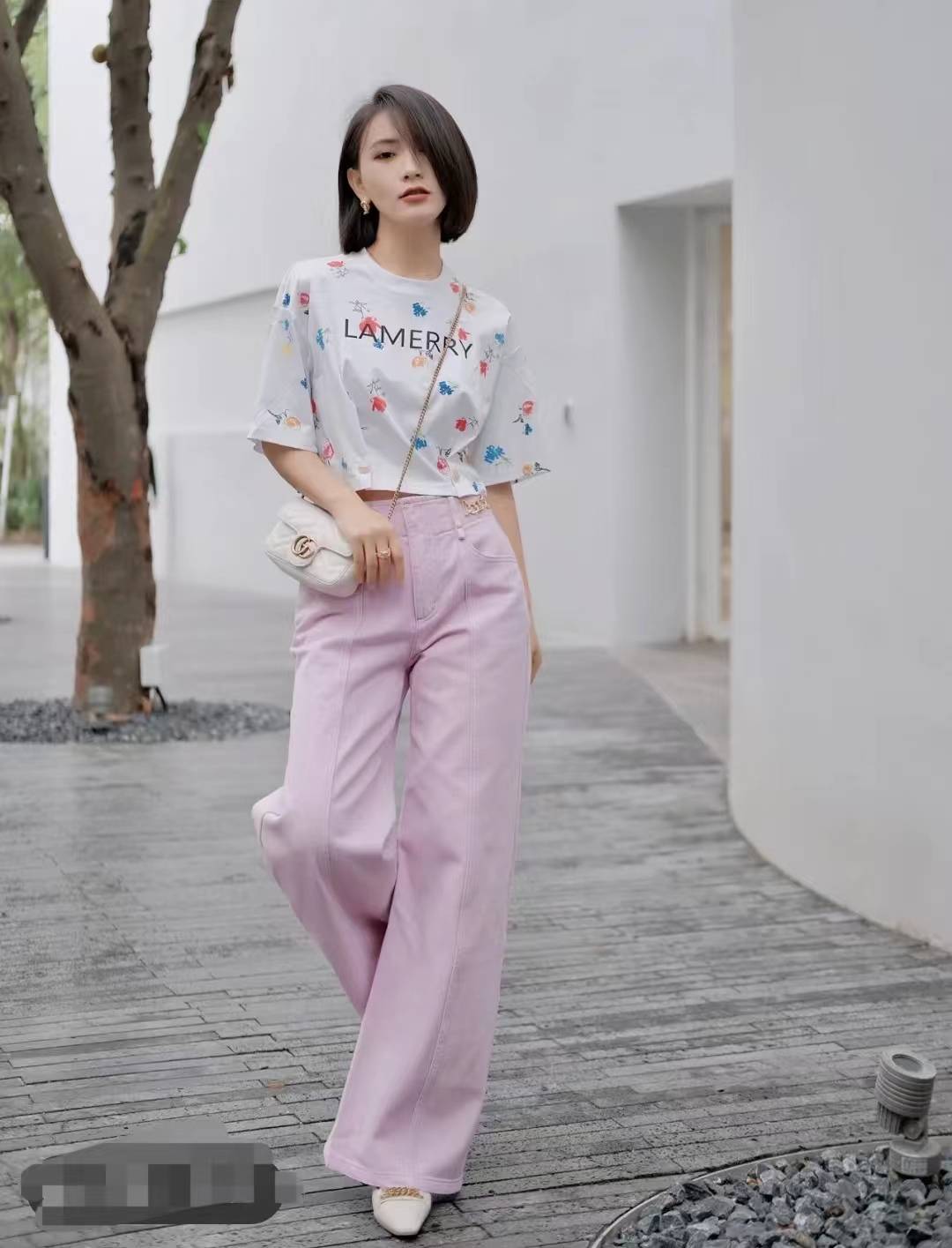 原创夏天穿阔腿裤搭配什么上衣和鞋子好看