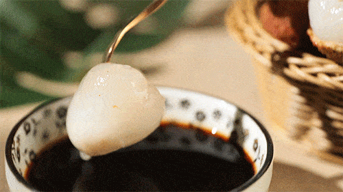 吃完这桌荔枝菜我明白了荔枝圈的隐形鄙视链