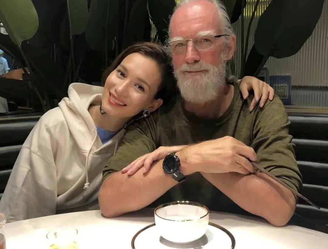 未婚先孕,老来得女,奉子成婚,娱乐圈5月的娃可真多啊_makiyo_宝宝_孟