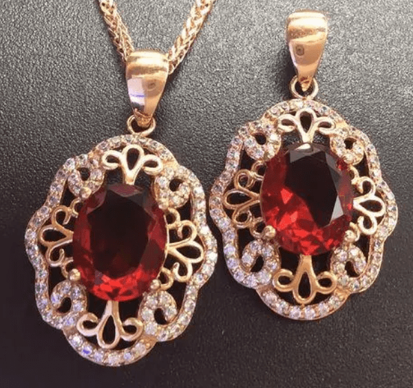 俄罗斯红宝石能买吗