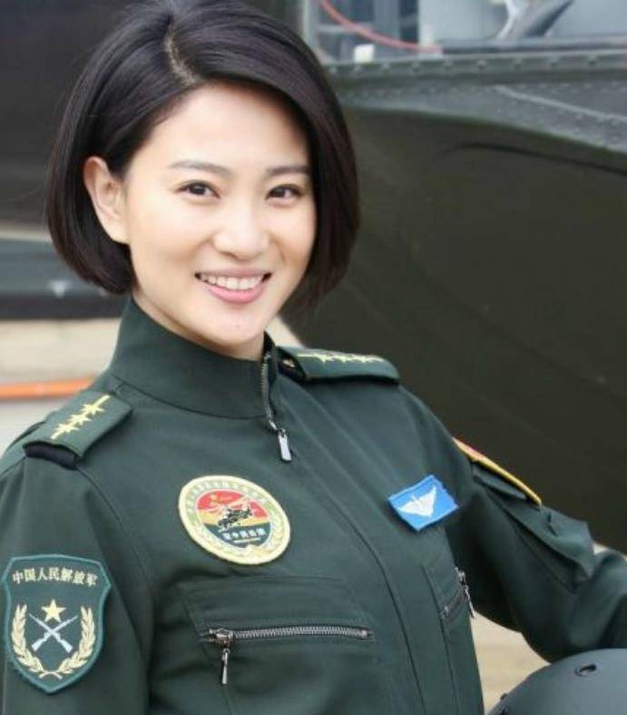 中国最美的军花图片图片