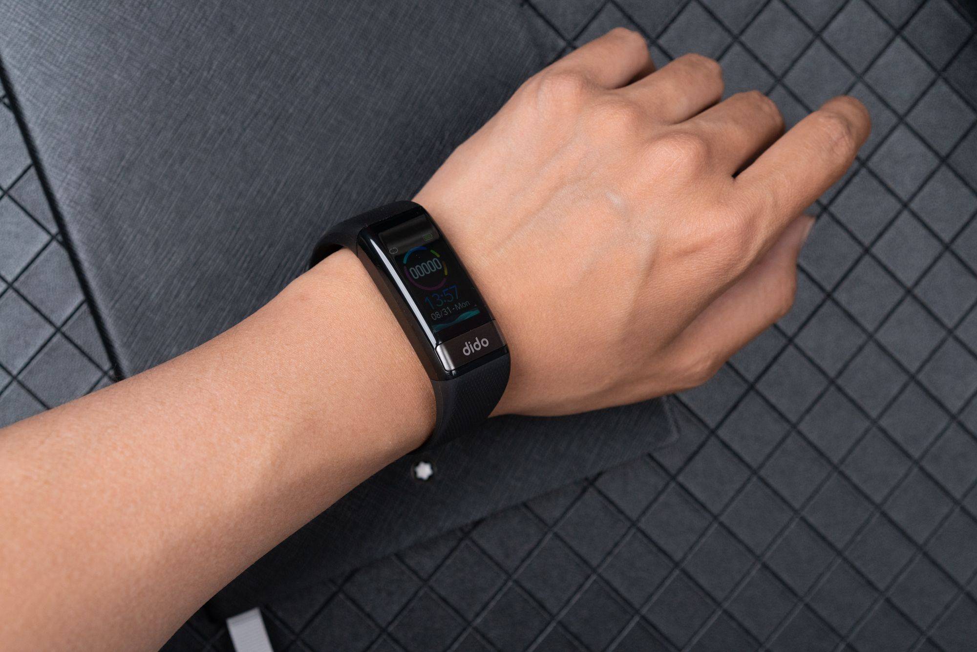 智能手环能测血压心电didoy1高精度测血压手环孝敬父母没商量