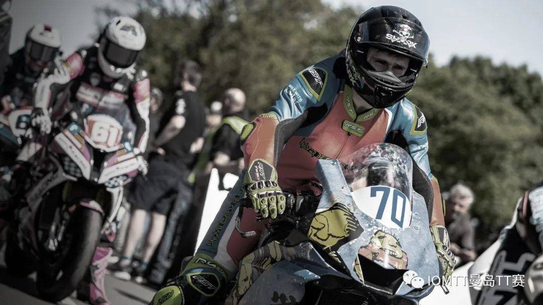 曼岛tt发生意外29岁车手马克帕斯洛去世