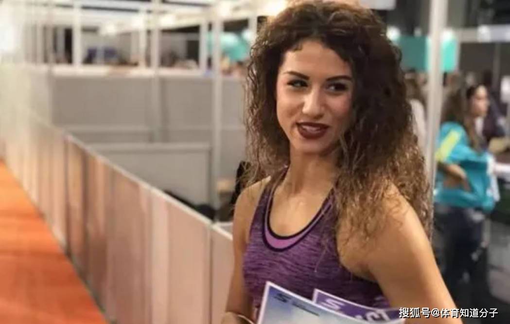 但是,运动员在中途上厕所的时候会对自己的成绩造成影响,因为马拉松