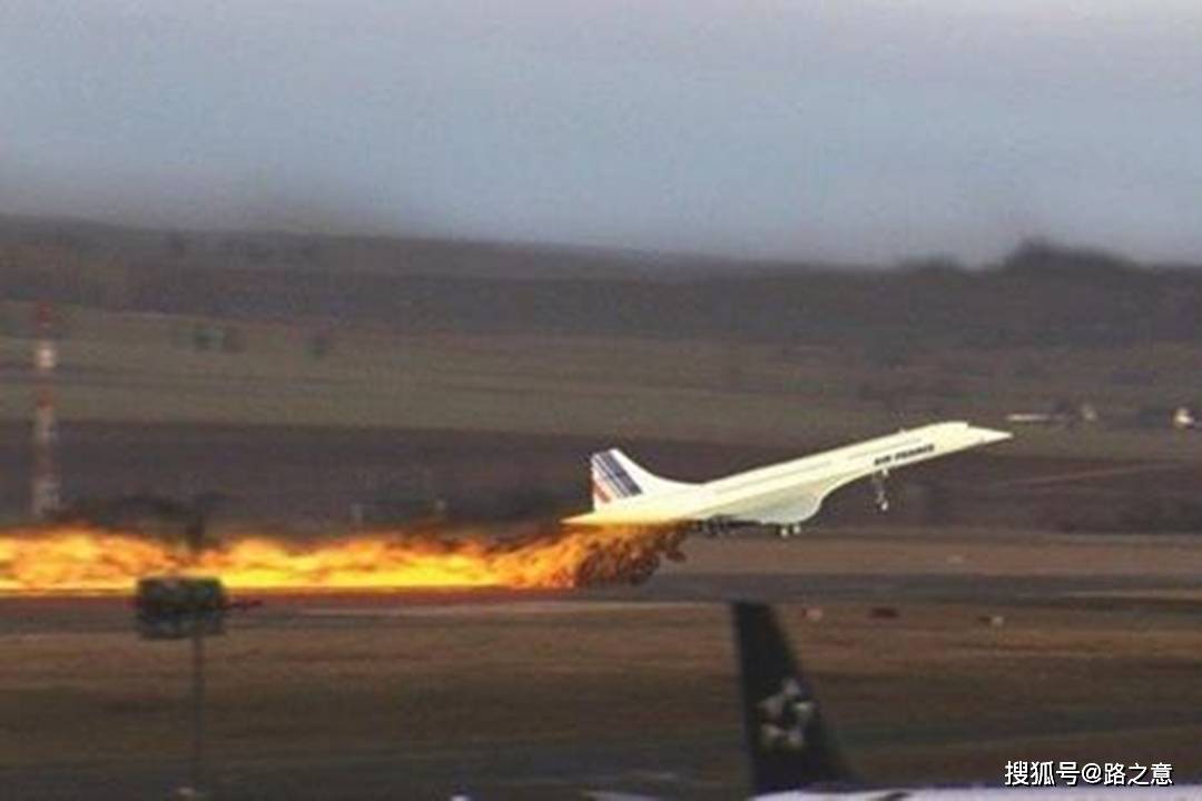 原创00年法国协和客机空难法国总统是空难目击者80名旅客命不该绝