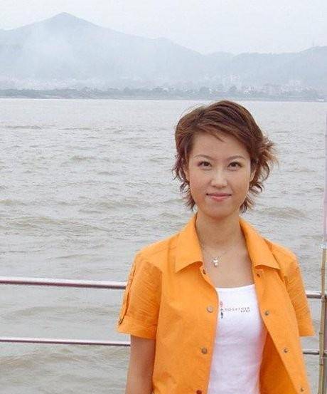 原创美女任良韵一个工科出身的人最后成为了安徽卫视的当家主持人