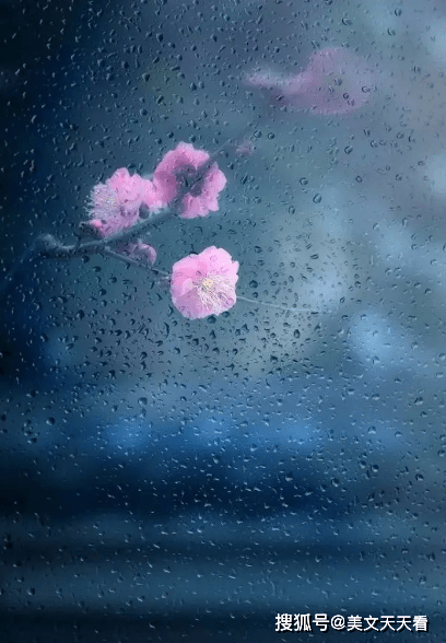 原创听见窗外下雨的声音