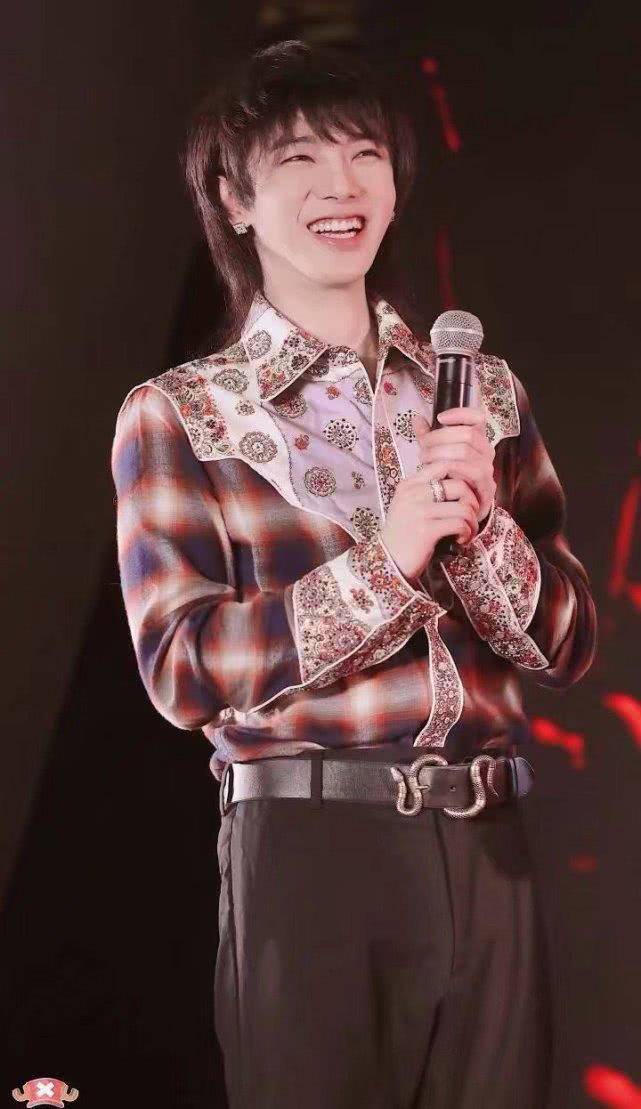 张歆艺曝光华晨宇,私下的华晨宇真的让人心疼!_音乐_时候_妹妹