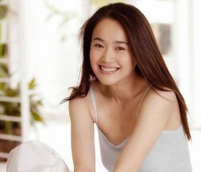 陈道明绯闻女友左小青承认与大20岁老公分手带女儿独自生活