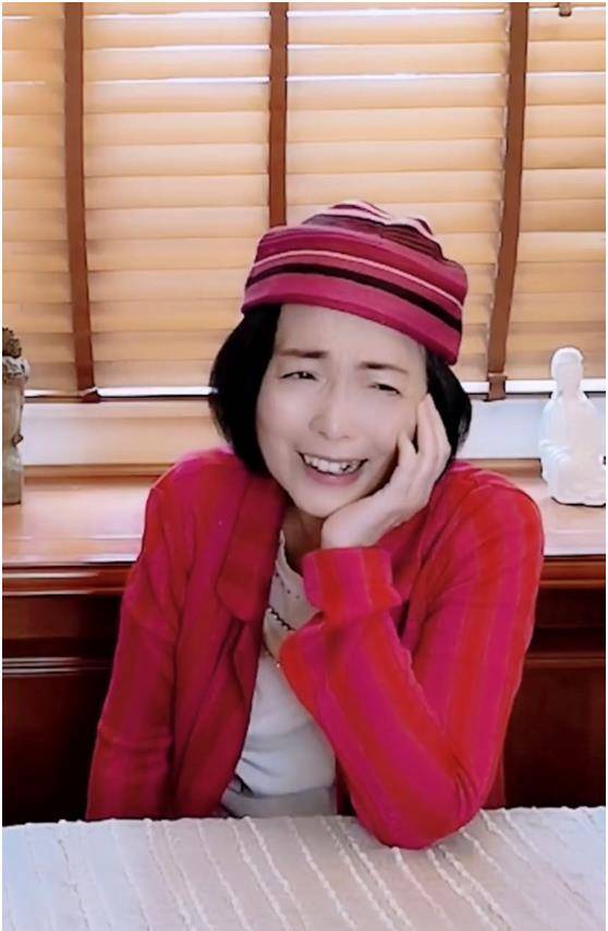 今56岁近照曝光,打扮粉美状态在线_苑琼丹_林正英_感情