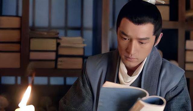 原创杜甫为何是诗圣翻开历史就知道他有位同时进文庙和武庙的先人