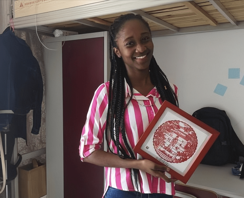 原创我赞比亚人在中国学中医嫁广州老公生了三个混血儿子