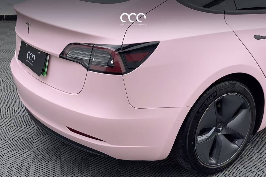 漫彩改色膜特斯拉model3超亚樱粉