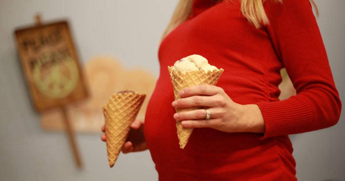 孕期孕妇吃冰淇淋会影响腹中的胎儿吗？知道答案后,孕妈被萌化了