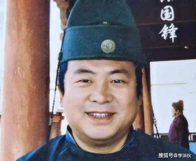 Снимался в дорамах, скрываясь от полиции: История самого неоднозначного китайского актера