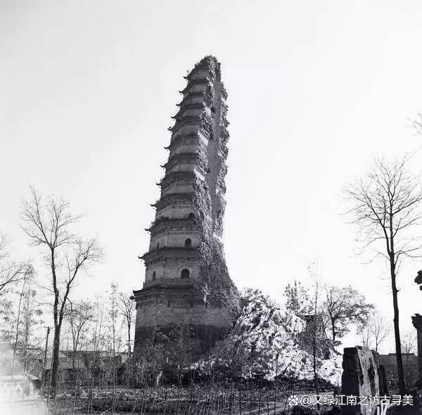 千峰叠翠色，明月漾春水——唐法门寺出土秘色八棱净瓶_搜狐网