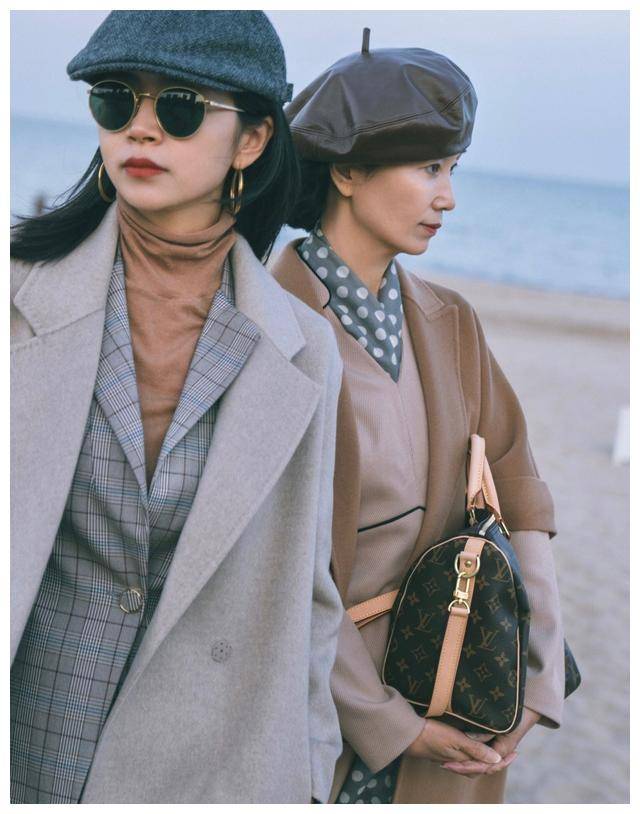 你喜欢三木博主母女两人谁的穿搭呢?