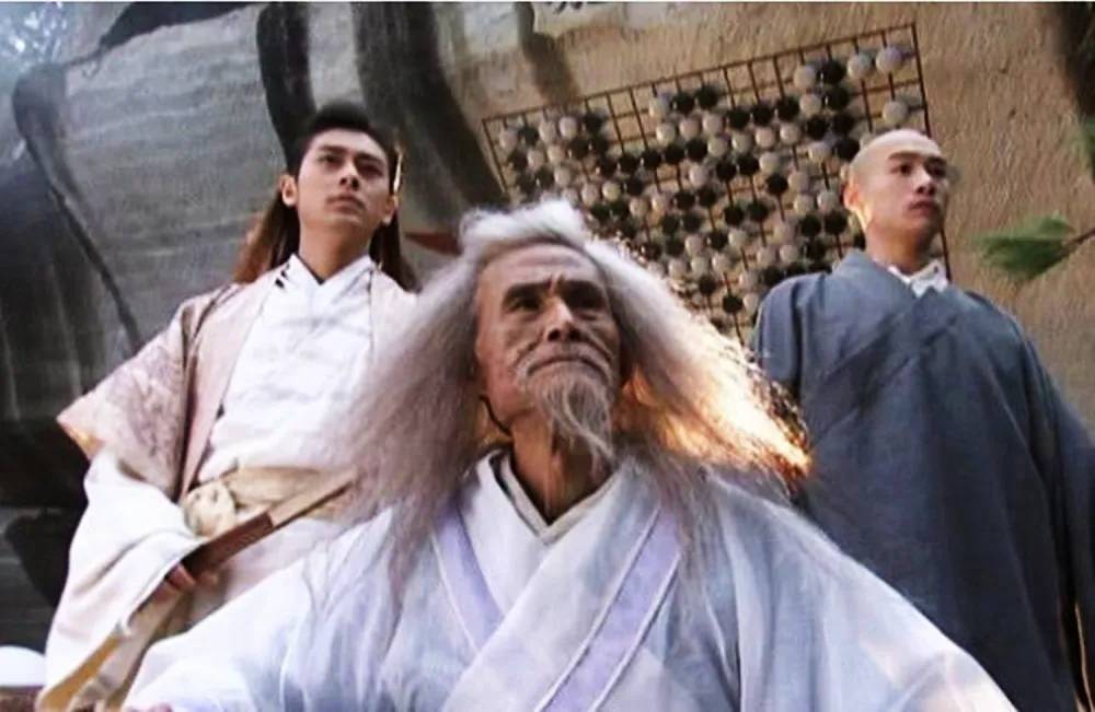 无崖子设下玲珑棋局最想等的人是谁那人确实比虚竹强你也认识