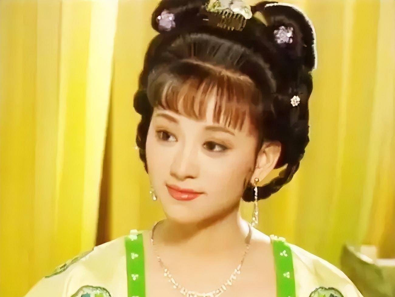 《康熙王朝》苏麻喇姑扮演者茹萍，二婚带女，嫁给小自己3岁丈夫