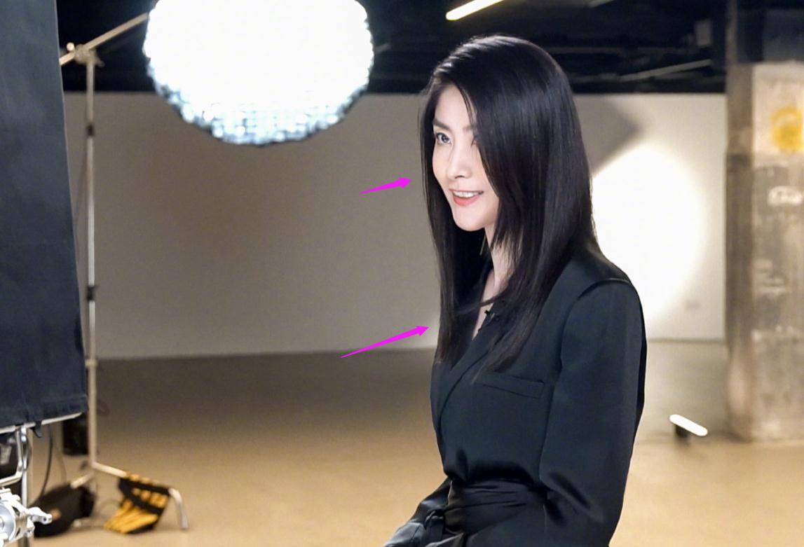 一袭黑衣状态佳,随手拍比大片还美_身材_陈慧敏_女神