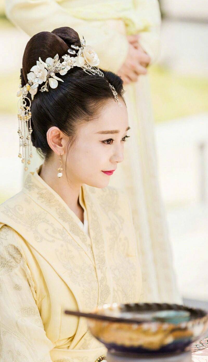 海陆这魅力也是没谁了她和于小彤是标准的恋爱为何分手