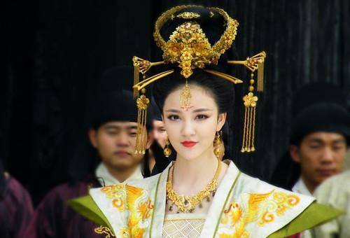 《旧唐书》记载,"安乐公主志欲临朝称制,而求立为皇太女,自是与后合谋