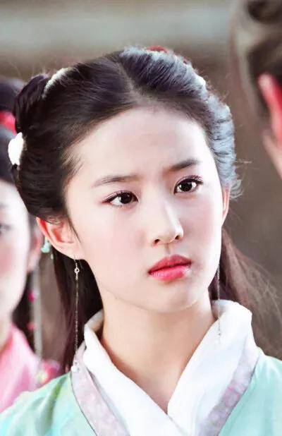 盘点古装剧中的可爱双丫髻造型 刘亦菲赵丽颖田曦薇苏晓彤_发型_评论