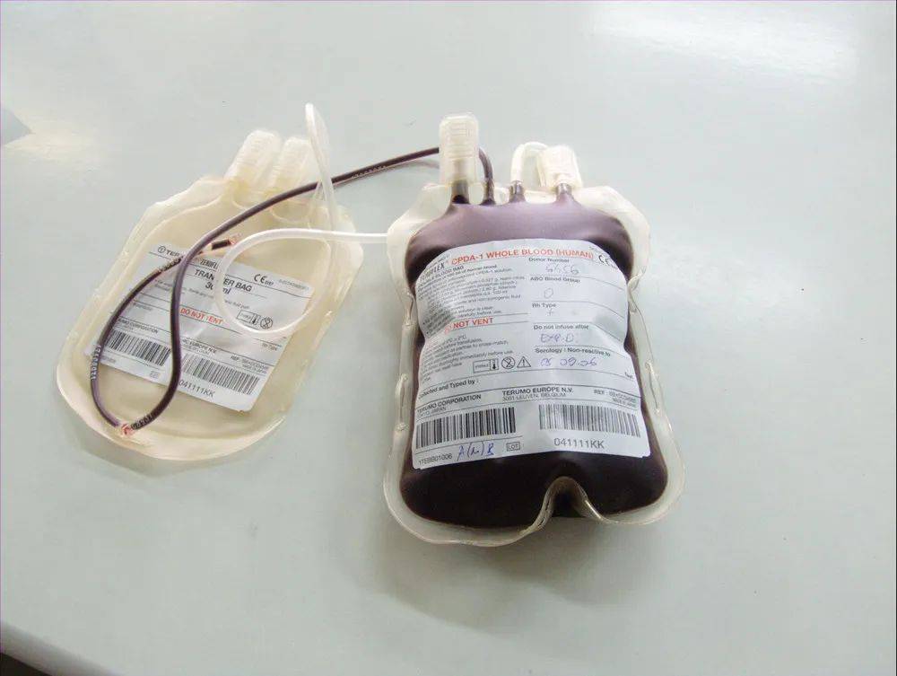 一个人一次献血 200 毫升～400 毫升,只占总血量的 5