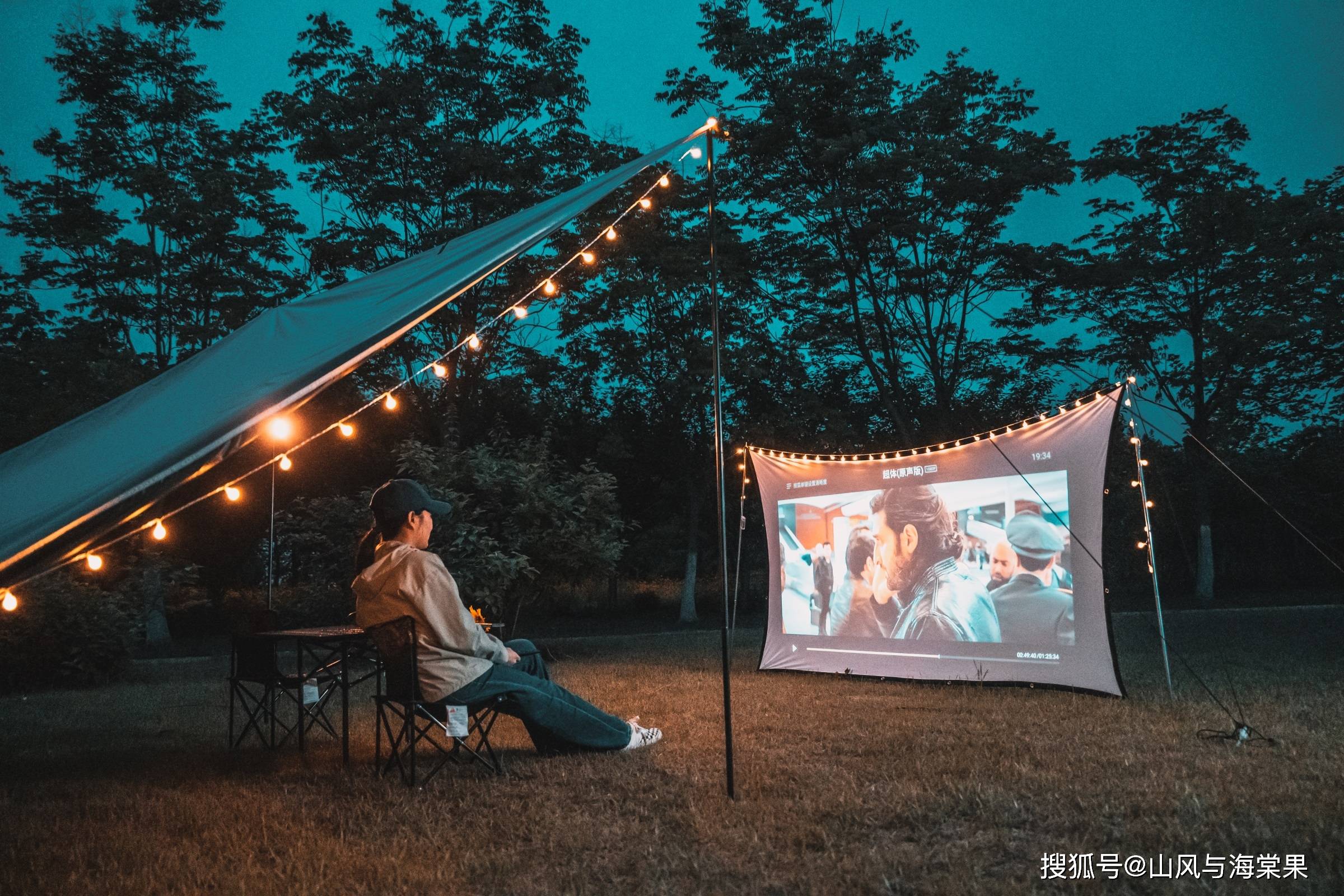 两千元打造家庭影院泰捷weboxt1s投影仪