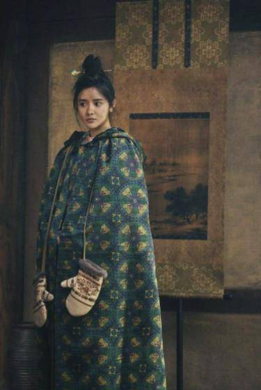 第一千金,中国足球俱乐部最年轻的董事长_艾如_王韫秀_观众