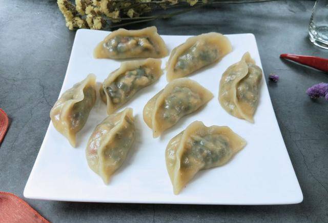 原创包玻璃饺子只会用澄面就错了面粉中加2物饺子照样晶莹透亮