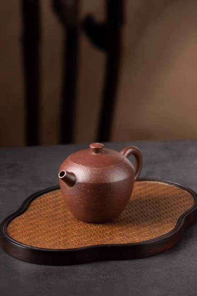 紫砂壶巨轮珠鉴赏