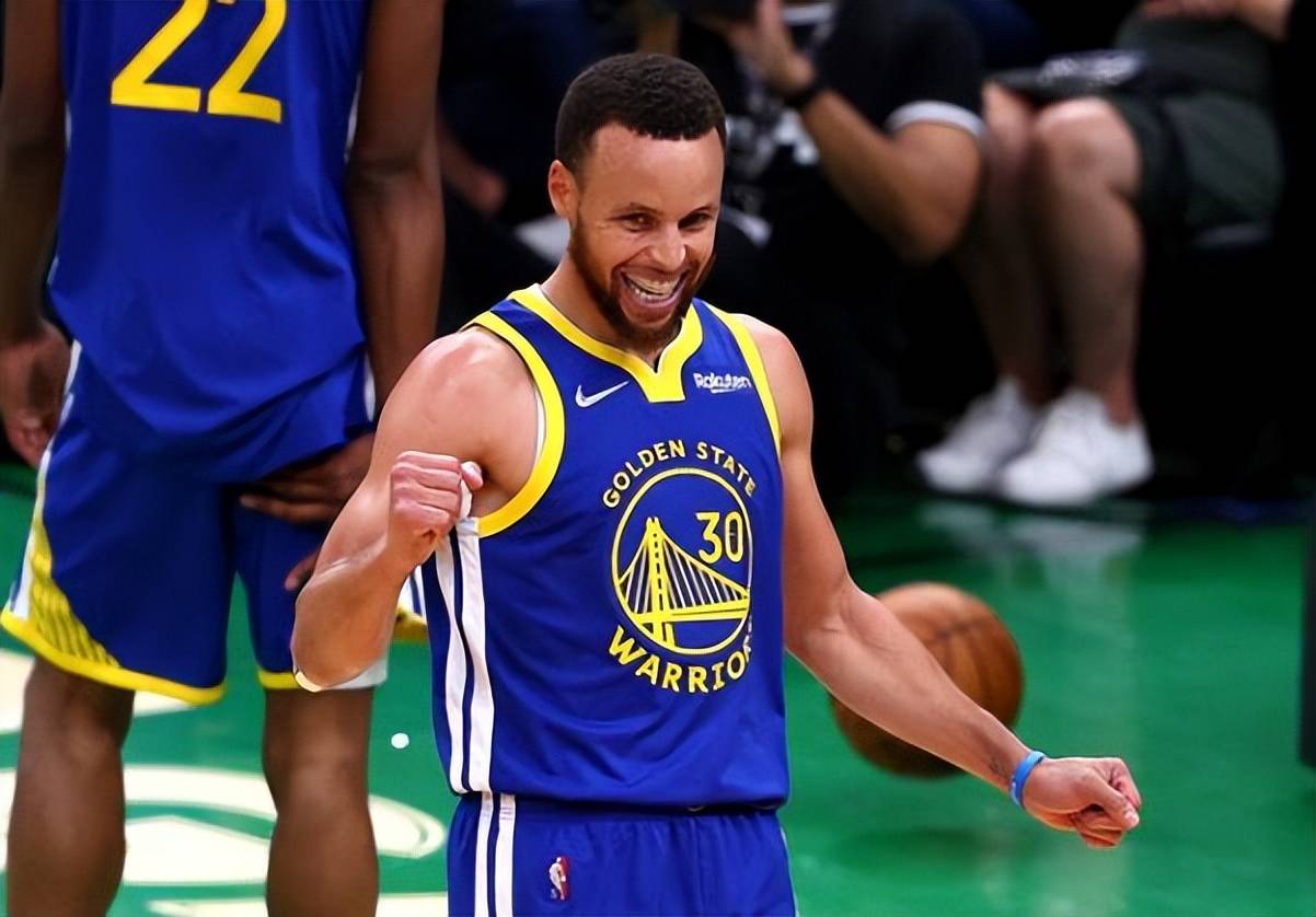 今日NBA总决赛G6，勇士客场103-90击败凯尔特人夺得2021-22赛季总冠军