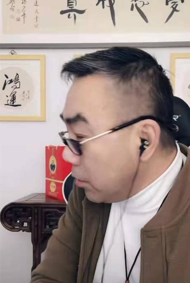 原创虎哥豹哥网络实名举报前师父杨议看似开玩笑实则心怀叵测