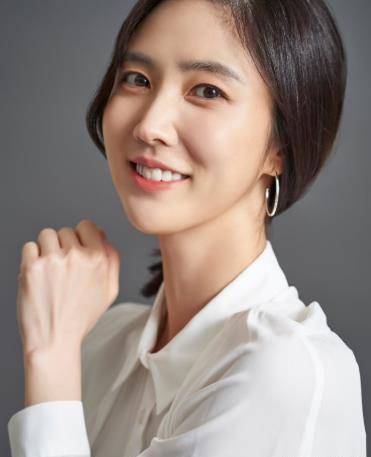 原创李秀景38岁未婚成剩女爱在何方饰男主妹妹是国外国民媳妇