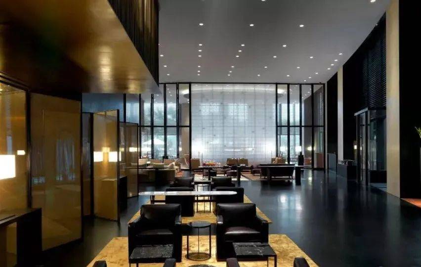 北京宝格丽酒店拥有 il ristorante– niko romito,il bar 以及大堂