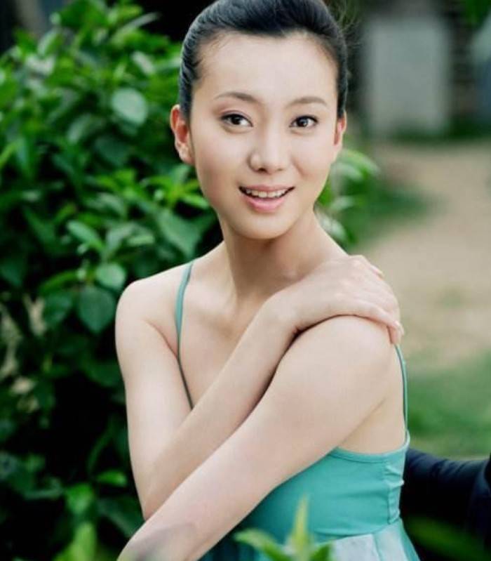 春晚走红后,她做起了小三,26岁摔成高位瘫痪连累父母_刘岩_郎昆_因为